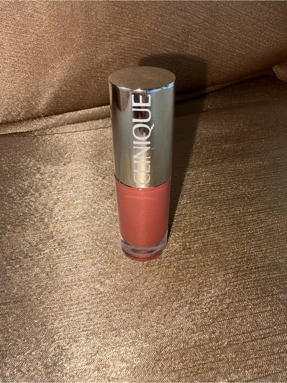 Clinique moisturizing lipgloss
